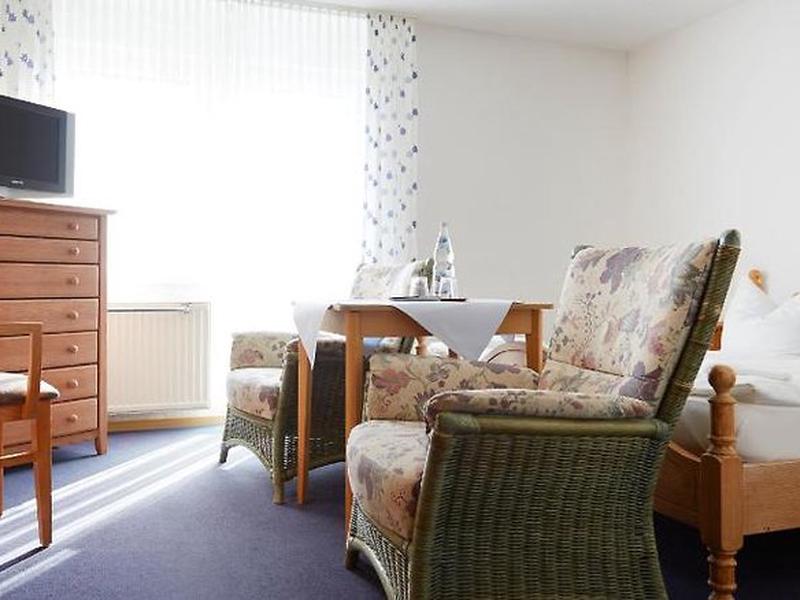 00465F366E947F2D3630138B527AE01E