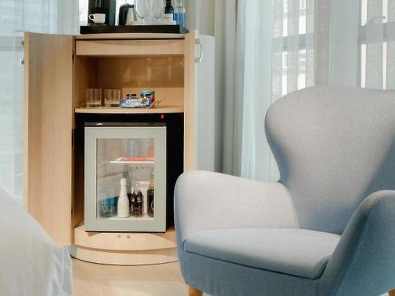 FB87BA123D5CB79205E81B148BF67905