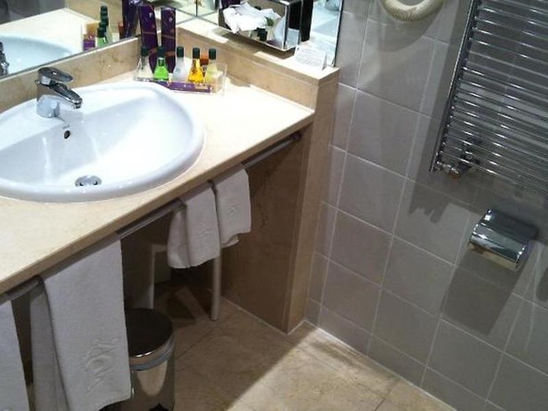 79CCAC952634690C1950E065323AAAB1