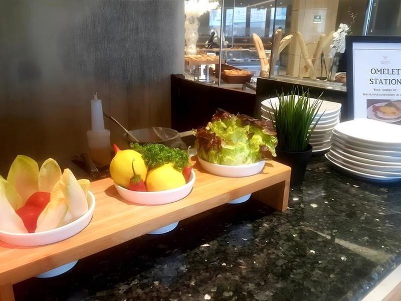 89D6A561AA86E5E696F2462658BA9AE2