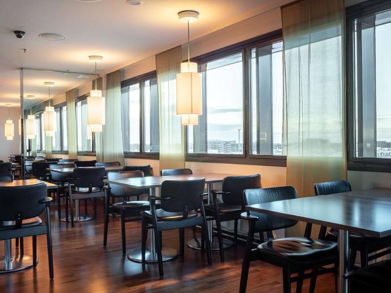 005541176D555D70359FAA01D8D4ACD1