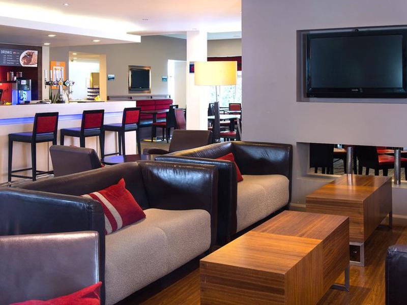 F9A353F22B5C55BA4C9C3A5C1F9B166E