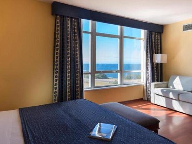 79EC8BDCDA60F6FB960FC2A7AA98BBFB