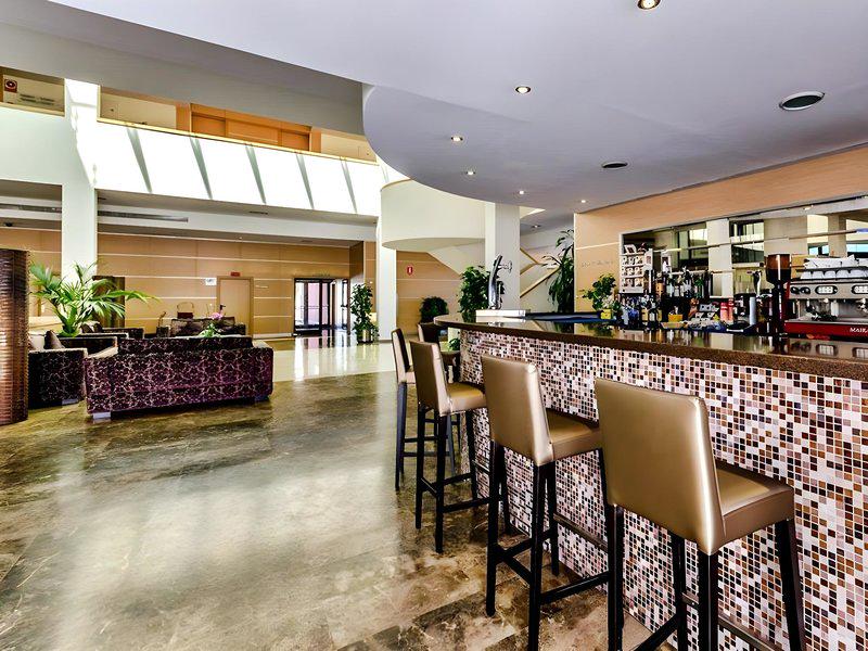 97663B27FCE5B5A067C4496D54F0E806