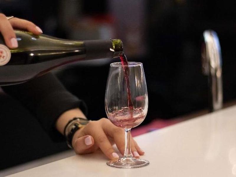 EAD4244FD511003FABC5D238E13A3BA3