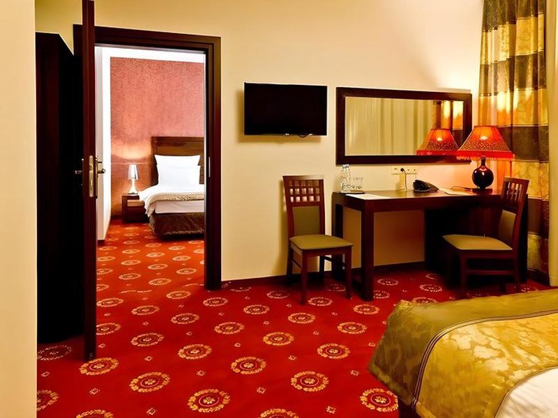 7DDAD54BA31F6E2B2E4C66FE67936C91