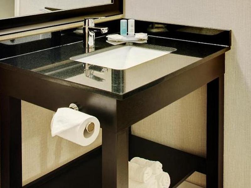 E74F53055FFA6E79027EBFCA4160E44B