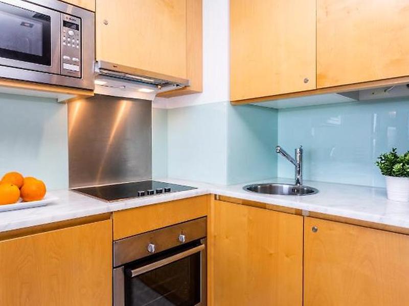 00551EB23BCD1357F2C2BBC202D0C64C