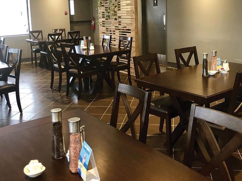 46E1B0ED24D4141CE4FAFC46DDE1D8B9