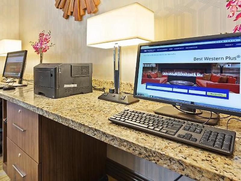 B63C09703D1AF0EC9D883D2A18010547