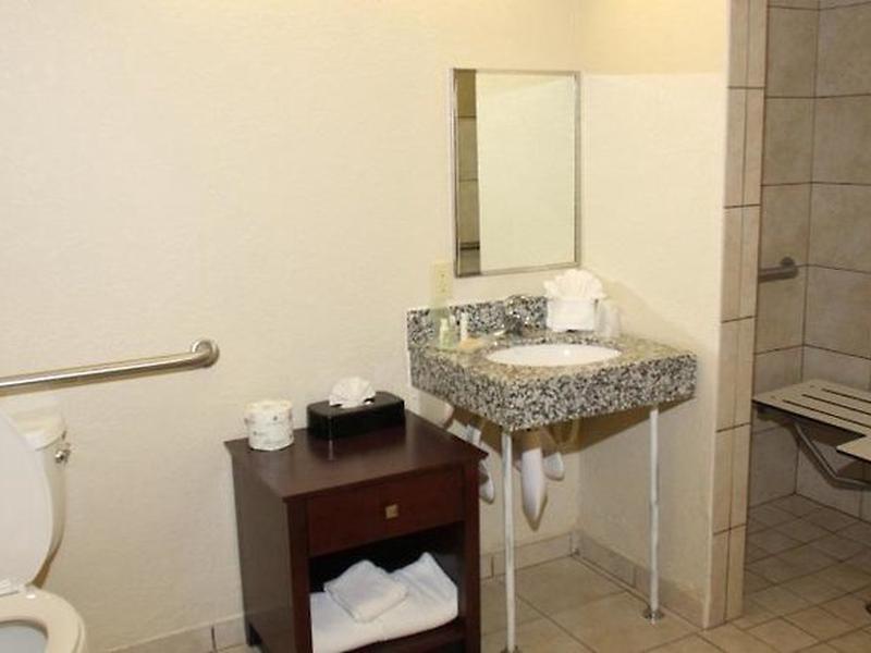 7AC6340E666D7A3560B384E184386C91