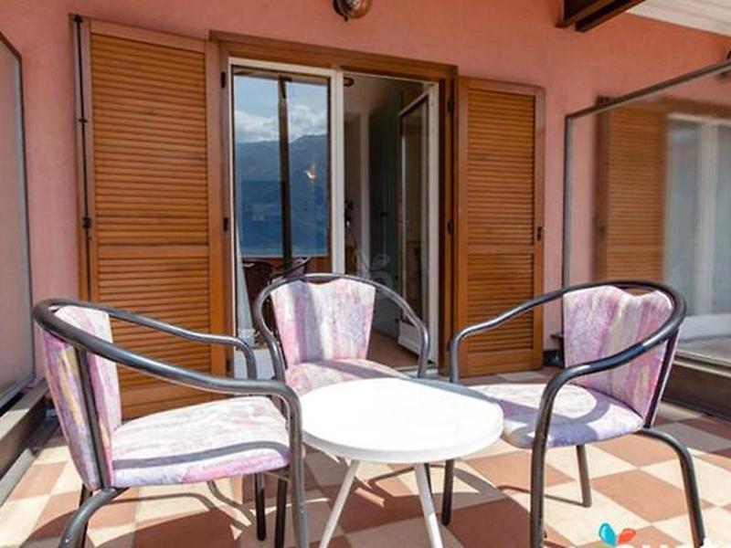 EC19A7116F26F7A16C2F4F609DC2D670