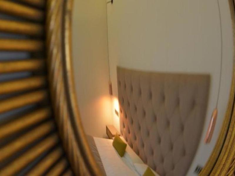 C2075F5EF5D3B3B1794043A8D23733A9