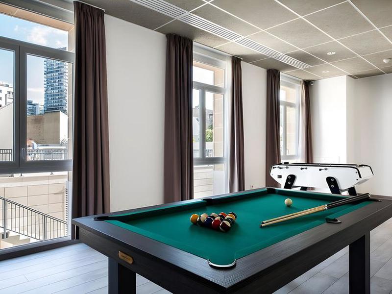 14E8D5275E84C3C0F8E58B2C9495C025