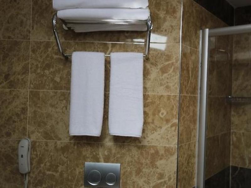 0FE24F94BE89811EB722860E54FA72B0