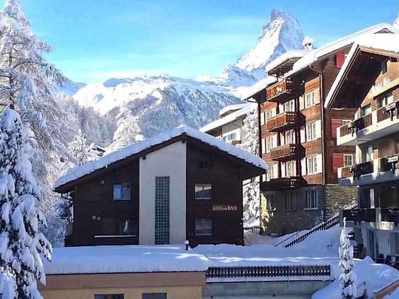 7CDA70A2C155219FA5322E0F28A76C0D