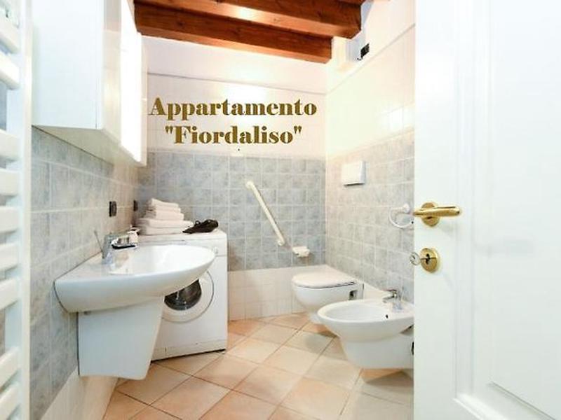 1D52E08EBE3FC70849AF5F2632BDC494