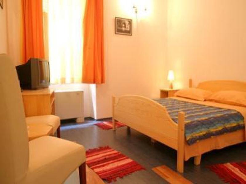 29BC707E40AEE0F0D2BBA8C736599759