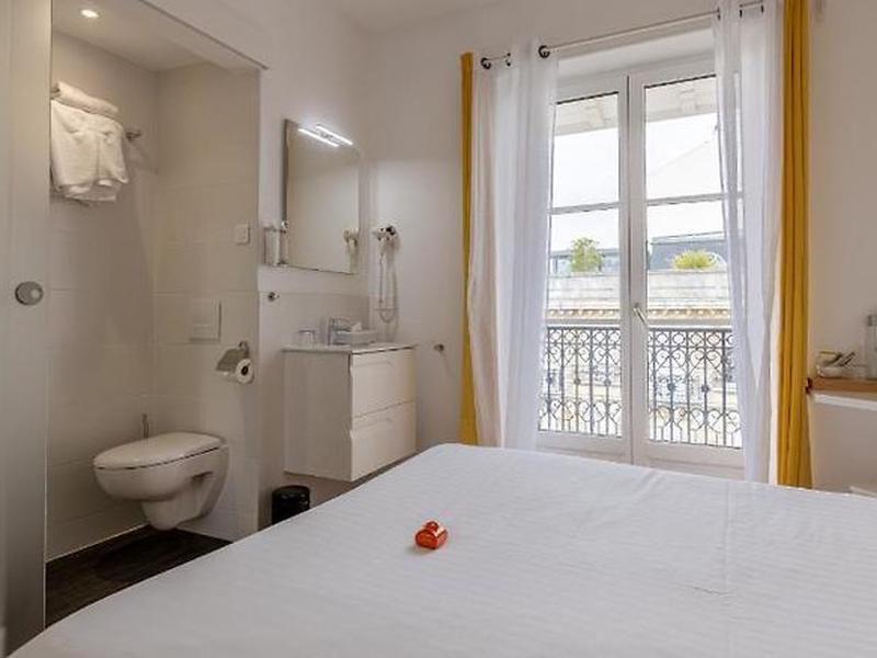 6EE015BDBC477CCF3B8B44B53B690144