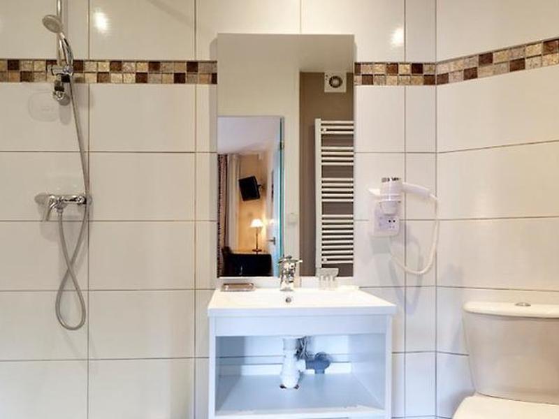 08BDE2572EA914583529B888427044A7