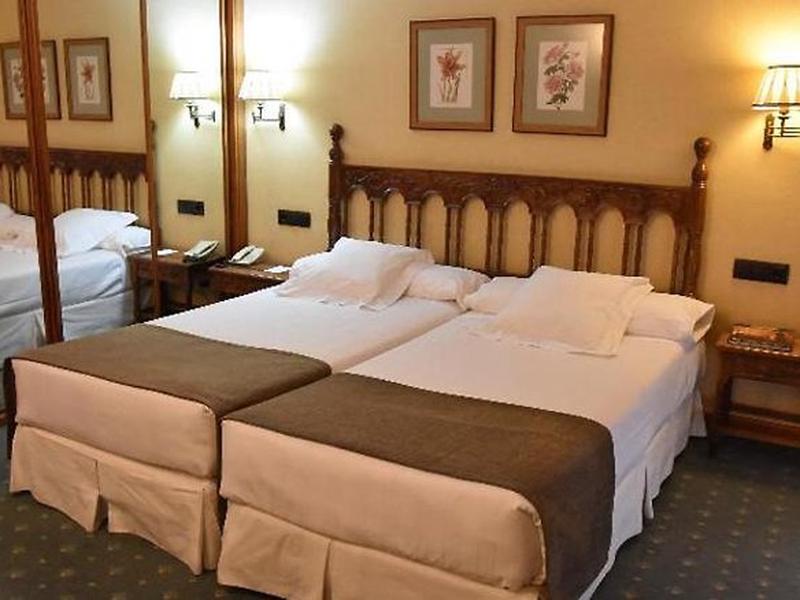 6C8123EFE2DE6A5D1C51903C388A35FD