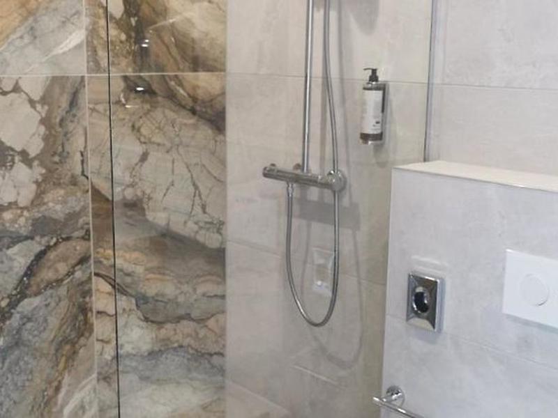 744AB9092F9DCCF6D41C98249B85BA38