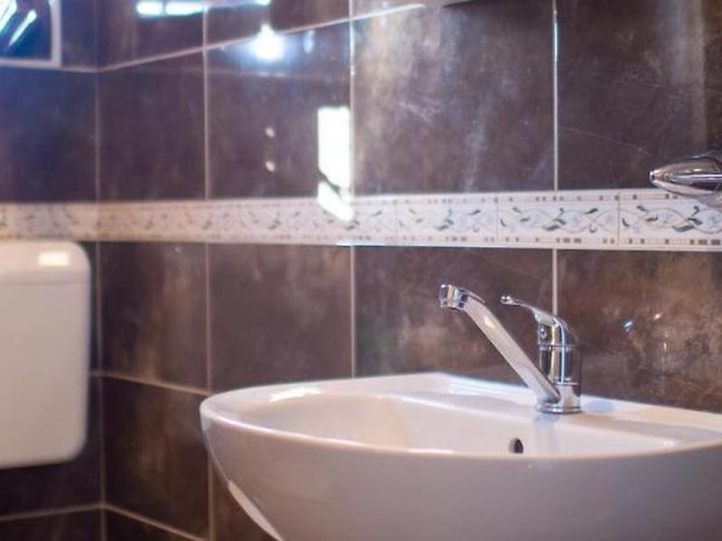 5E9AAB594CA828C536FEBBD8946CDB65