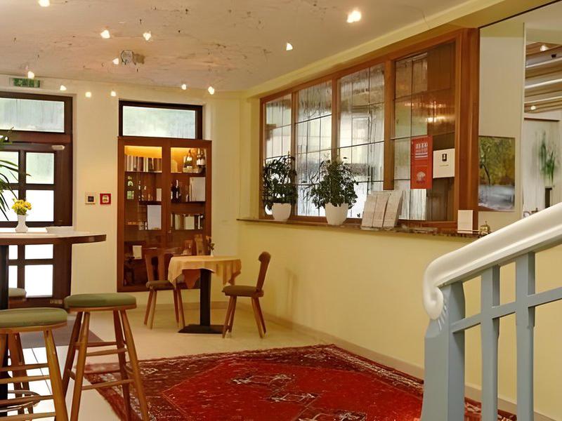 019B776C5C62DC852FB22E2771A23155