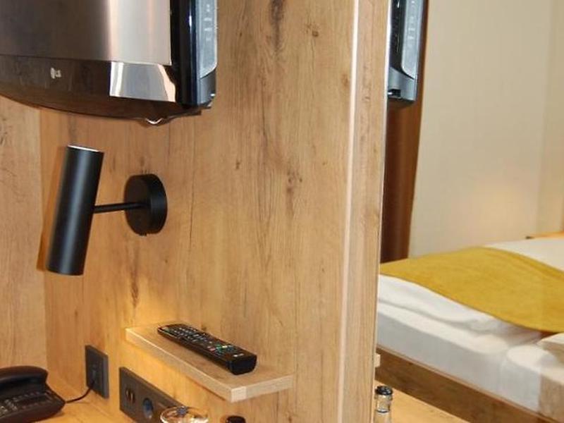 E15F764AA528BC50116743C9CE8E14DF