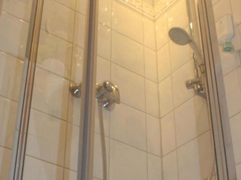 9121D40BFF0CAC63577F0A0E430DD685