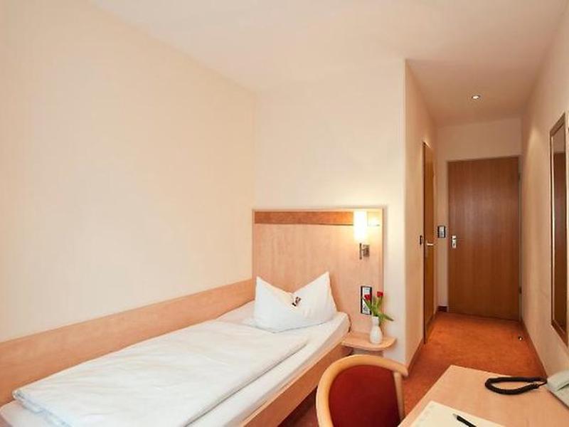 41820F0D4BF28868B1F15A2946A87CF2