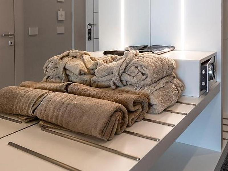 1F23BE028274543B7118877882A48FA7