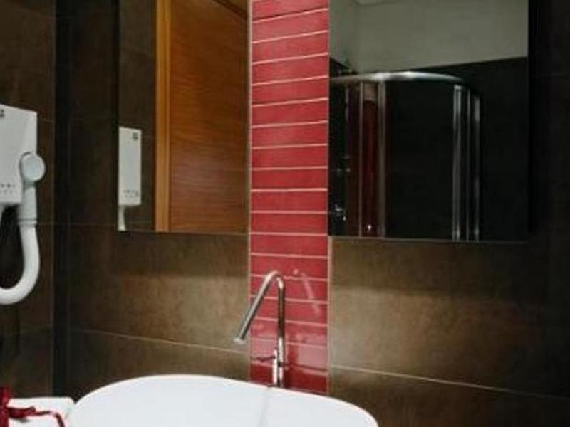 598E0DF4E318997213B480DFB5323BA8