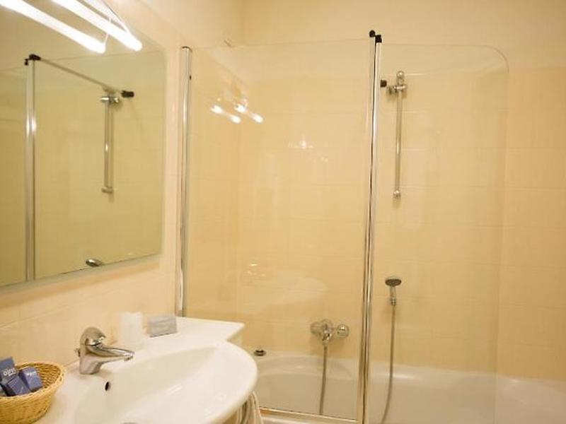 2712C2B7290AEFC7C04638158FFE5F39