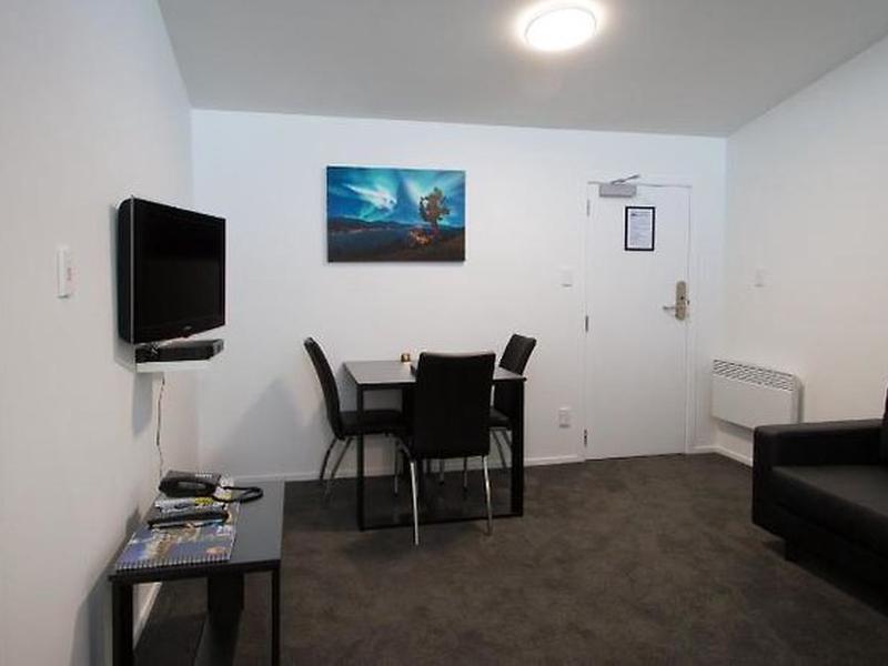 7F35C199AF8206C6D065902012D3E655