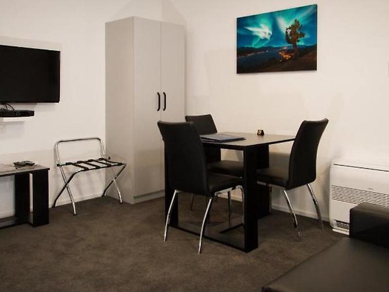 682DC39F38F49EA607C0525543F3FD23