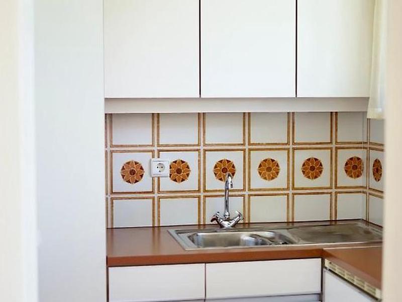 48A05858D0DDD48C2E92F3219DE3F0C8