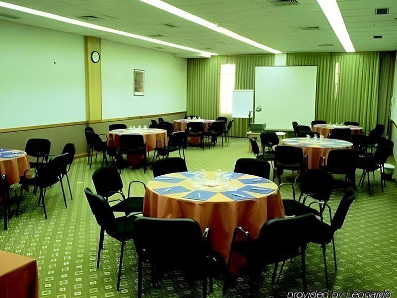 1A252449AC821D4F5A90E2B527E78504