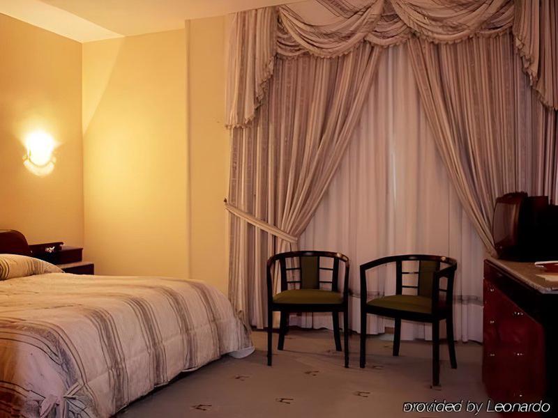 1257239D83074329D132D7F2E530CFBA