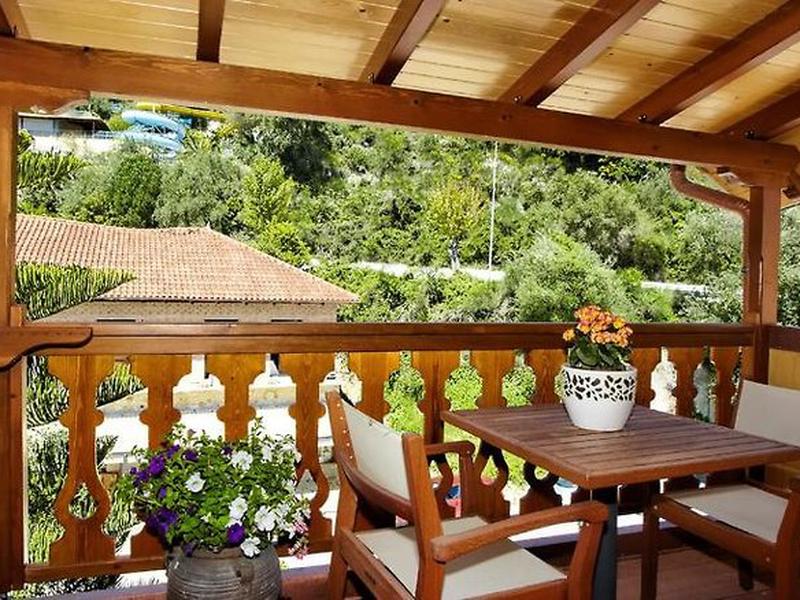 F660BFFAAAEEBA342DCE9D9B66AAB818