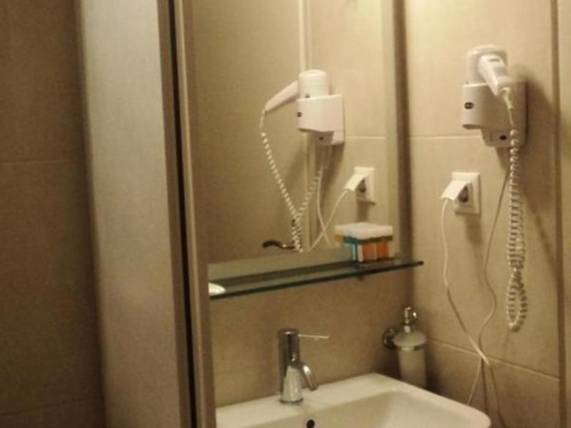 C430E11CF09686A8895D7B26ECE57D85