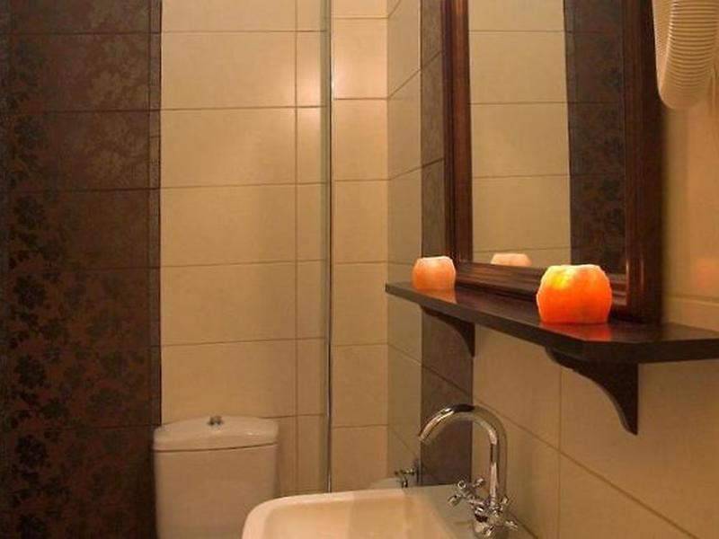 F5E3EAC4B9EA67B401F6E63769E23A1A