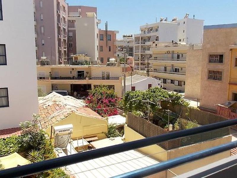 5173A736DEF283289AE201FC864C2562