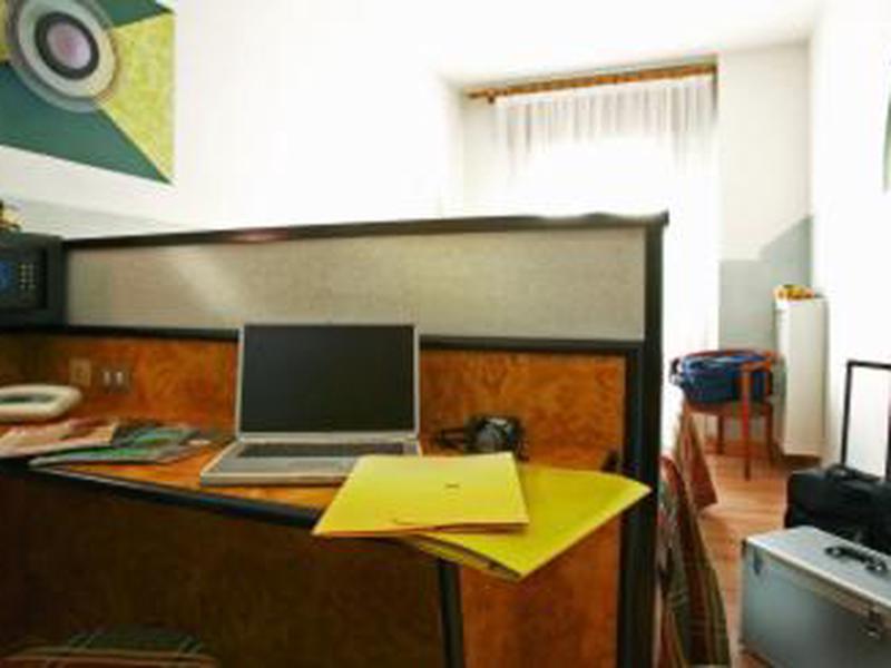 E9E5181D067E1CC7AA8E78004836625A