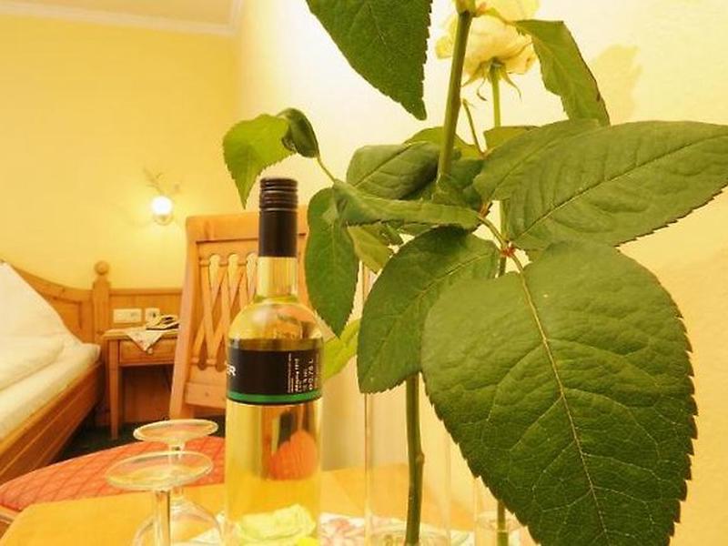 FA1F1C732A0A836C97E333E4C1D13784