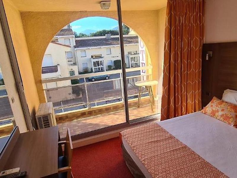 1FC238EBDA03FF75EDC945B81F3F75BB