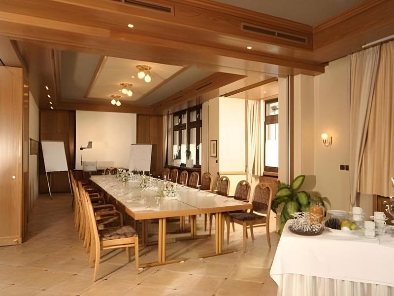 6A3267023A49C46A8D33DF7D87891932