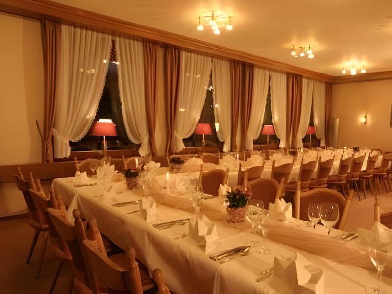 5B9DD5925A0869316B8A9A3AC27F0278