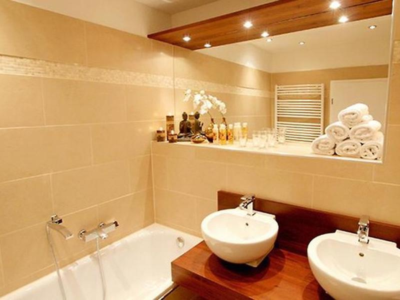 22DB62406D519A84CE790D24C9E063DF