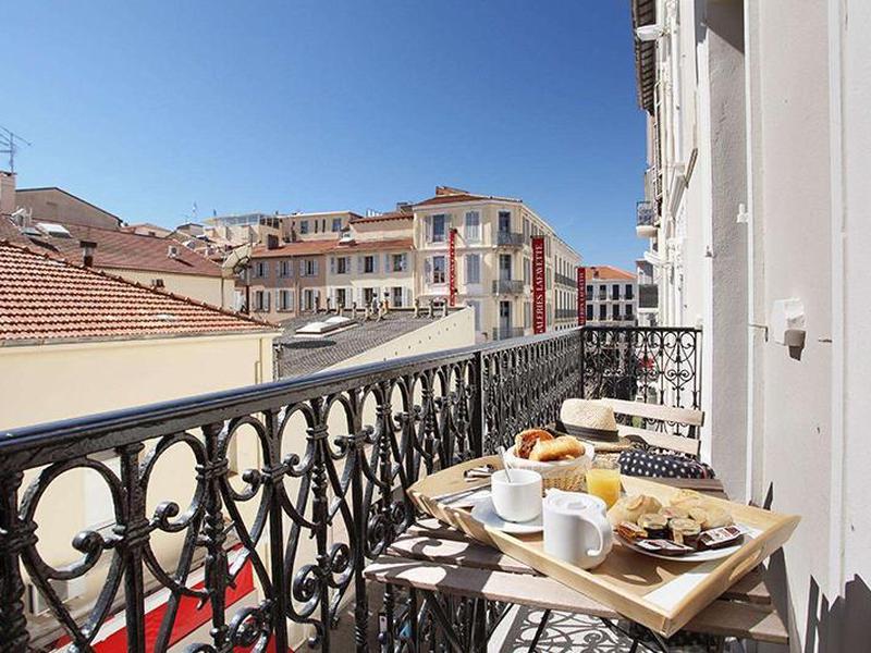 2713C3C9E02A4549992AB9FCC4CFA0DD